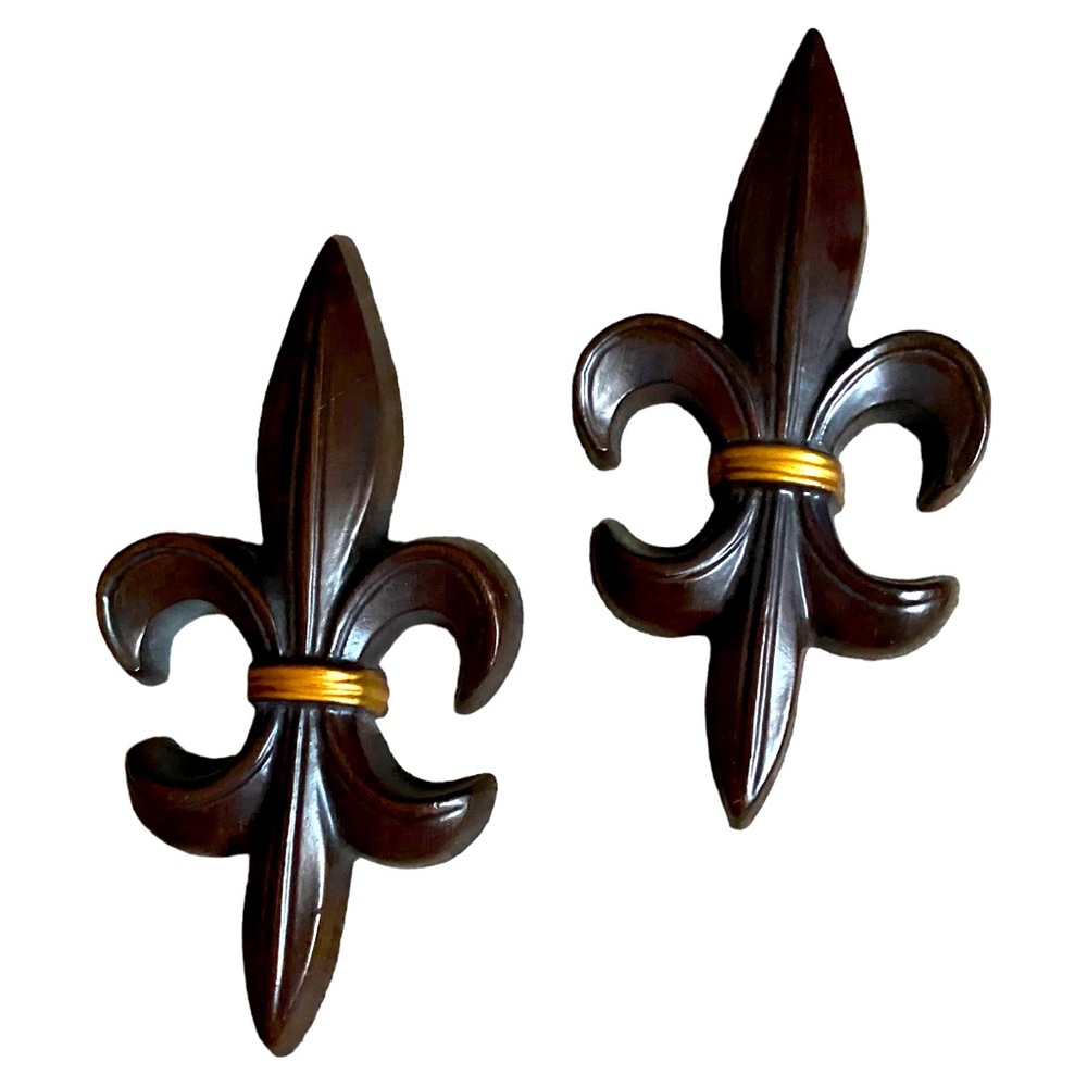 Fleur De Lis Wall Decor